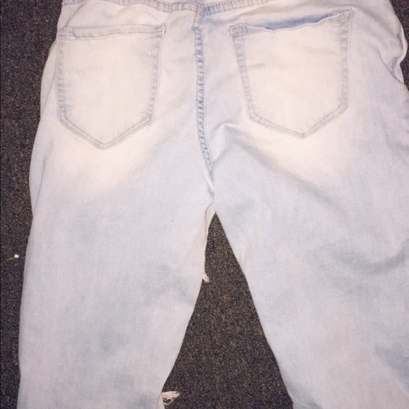 YMI distressed jean - Picture 2 of 3
